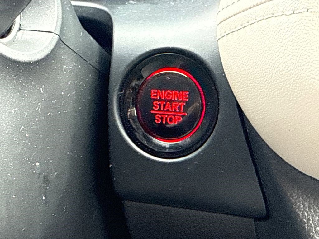 Certified 2023 Honda HR-V LX image 25