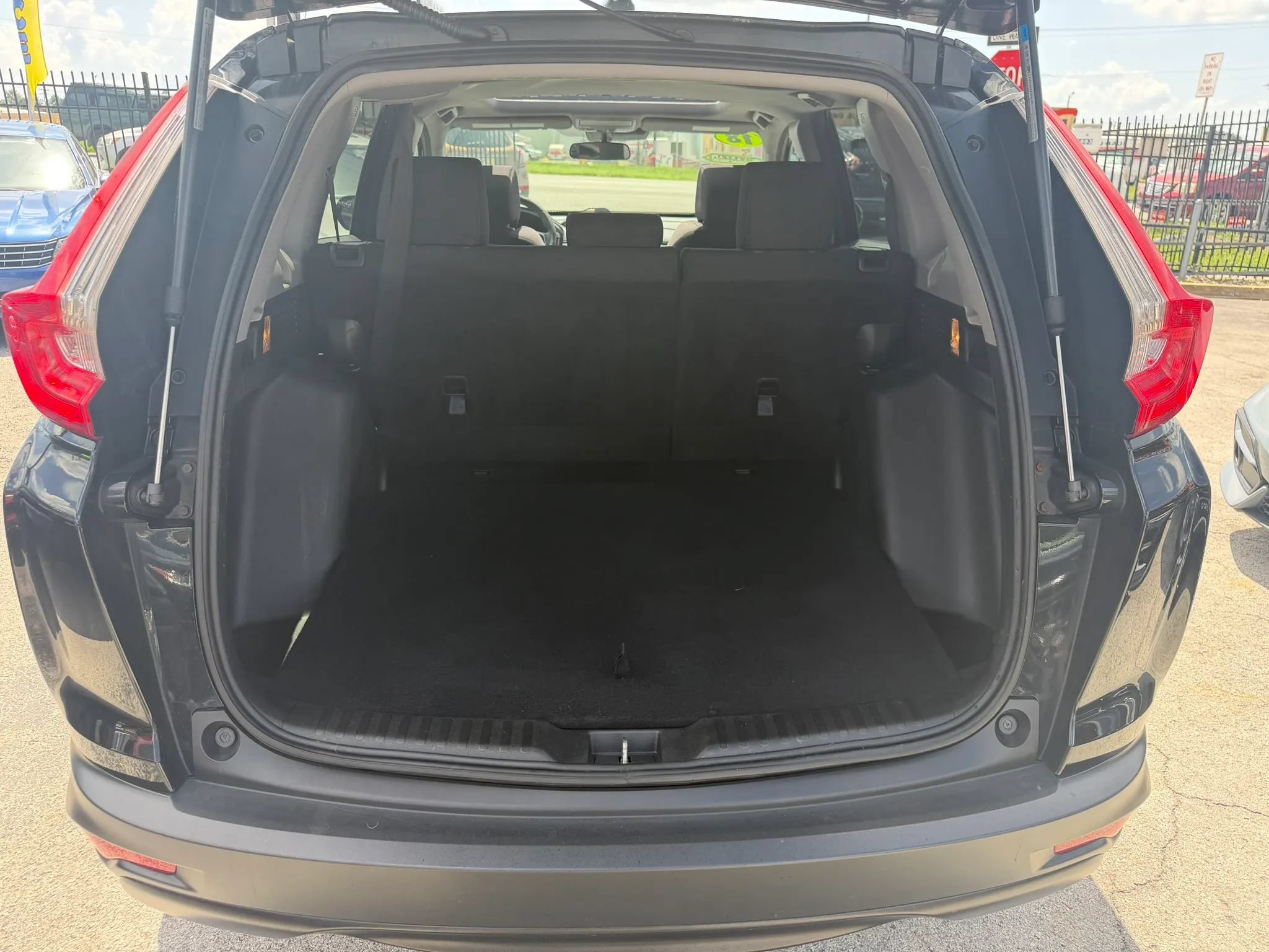 Used 2018 Honda CR-V EX image 15