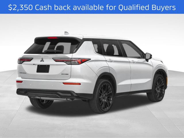 New 2026 Mitsubishi Outlander LE FWD image 2