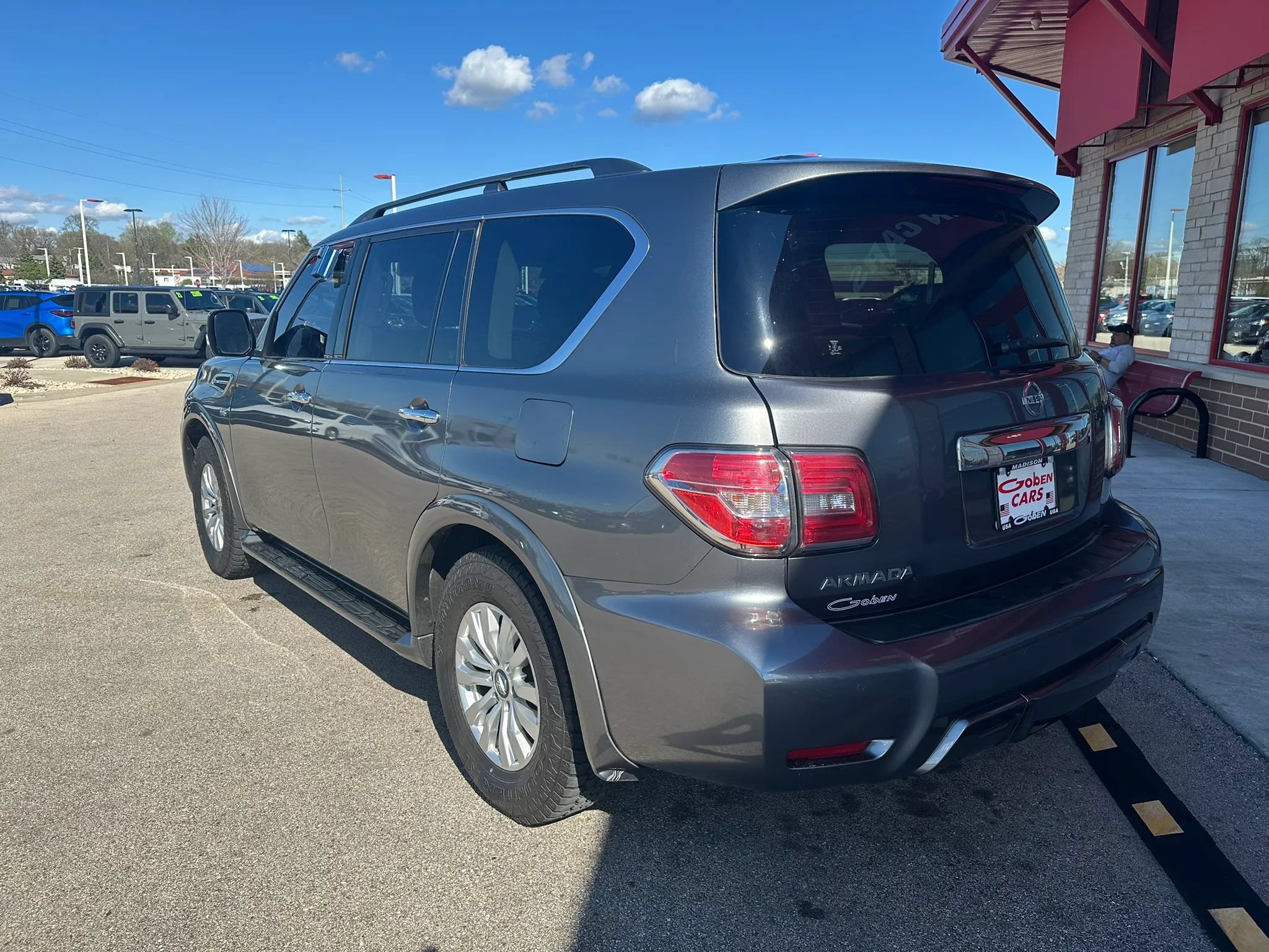 Used 2020 Nissan Armada SV w/ Driver Package AWD/4WD image 8
