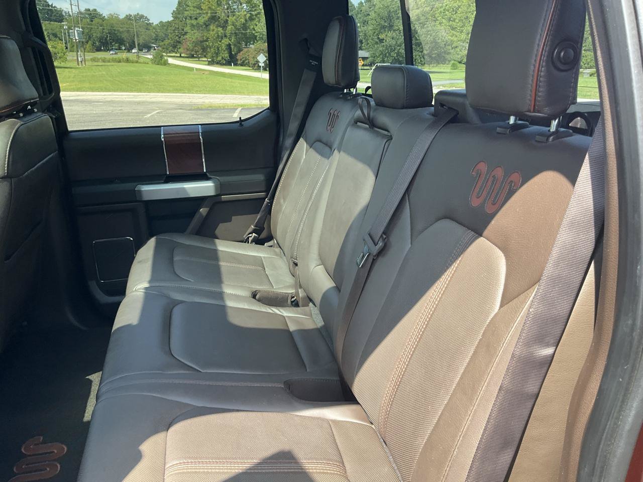 Used 2015 Ford F150 King Ranch w/ Equipment Group 601A Luxury AWD/4WD image 22