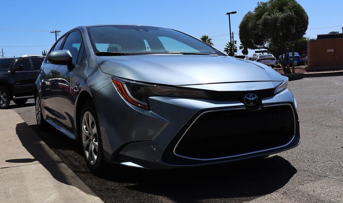 Used 2022 Toyota Corolla LE FWD image 18