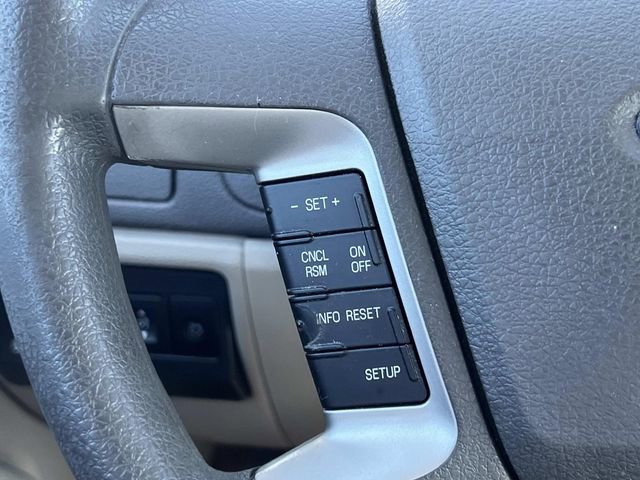 Used 2010 Ford Fusion SE FWD image 25