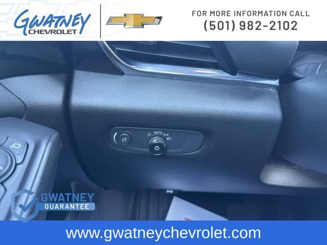 Used 2023 Chevrolet Traverse RS w/ LPO, Floor Liner Package FWD image 17
