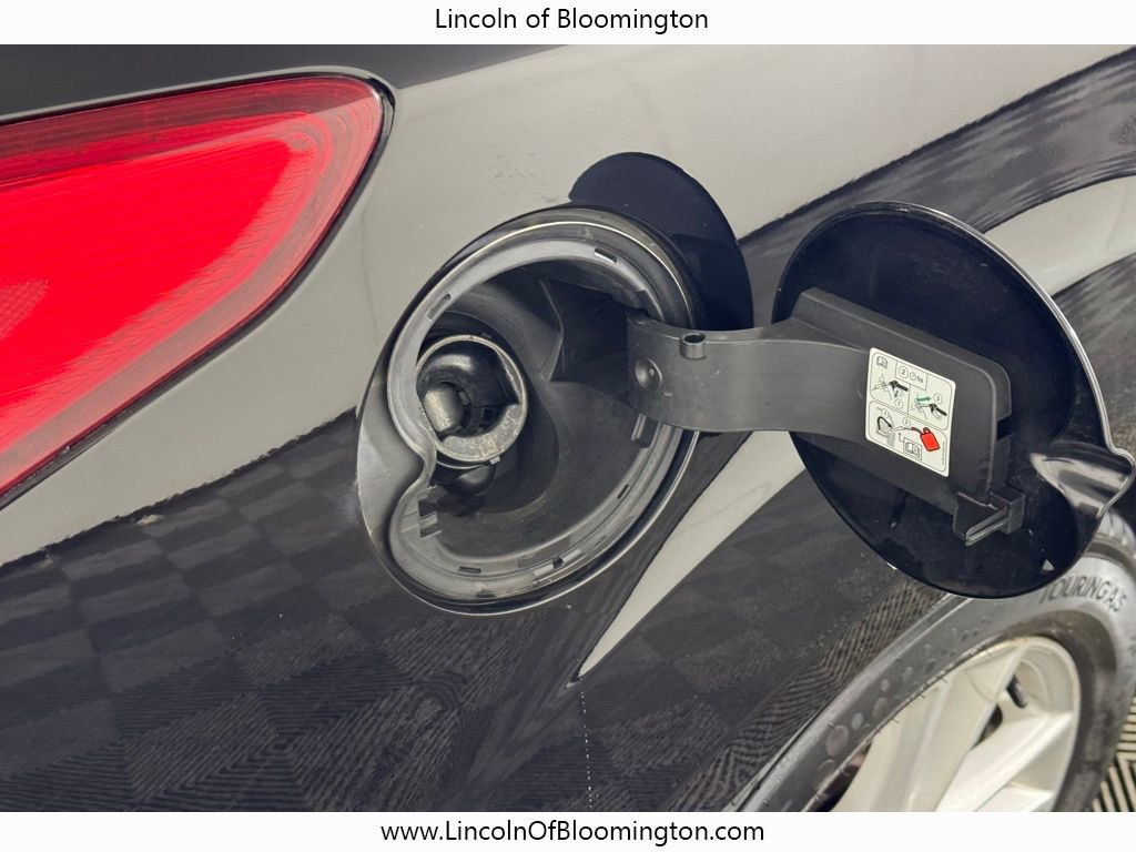 Used 2018 Ford Focus SE w/ Cold Weather Package image 13