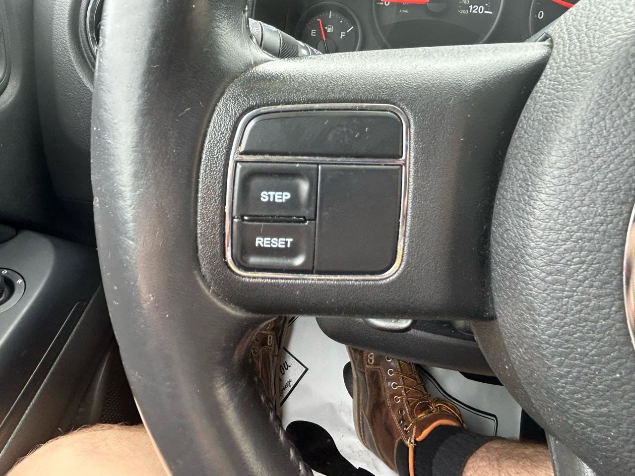 Used 2013 Jeep Compass Latitude w/ Premium Sound Group FWD image 18