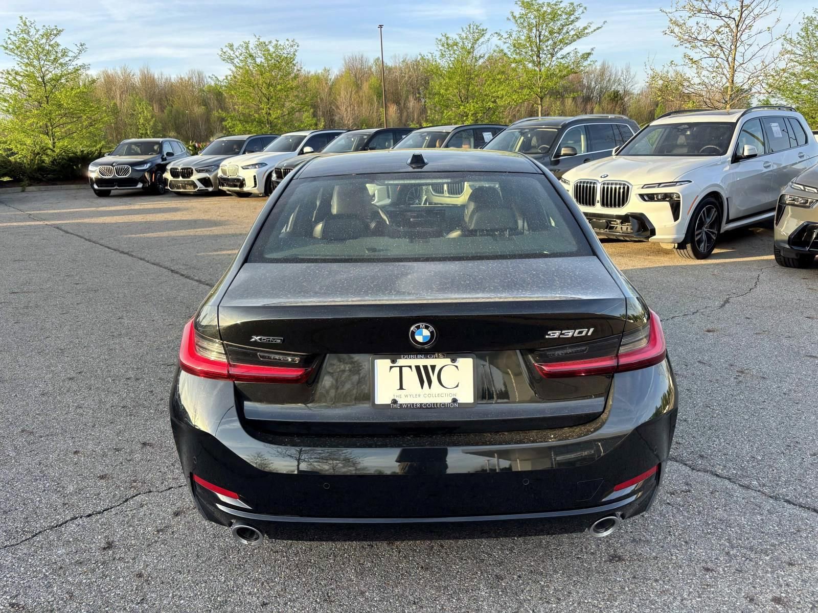 Used 2023 BMW 330i xDrive Sedan w/ Premium Package AWD/4WD image 6