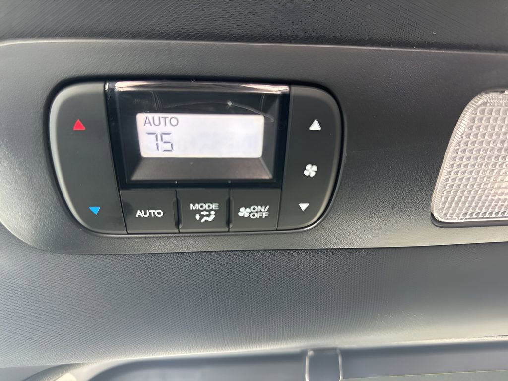 Used 2025 Honda Odyssey Sport-L image 14