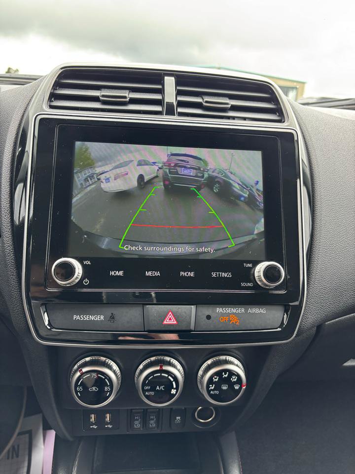 Used 2025 Mitsubishi Outlander Sport ES AWD/4WD image 31