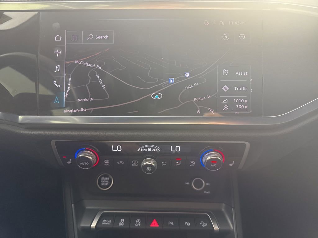 Used 2021 Audi Q3 2.0T Premium Plus w/ Premium Plus Package image 19