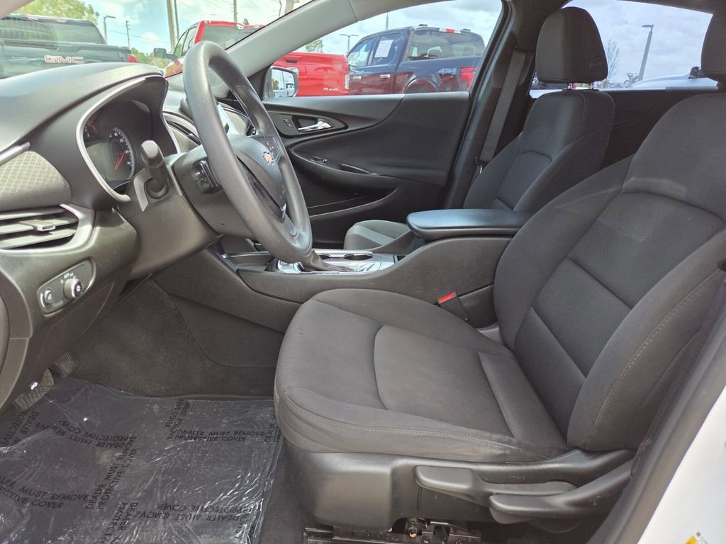 Used 2021 Chevrolet Malibu LS FWD image 21