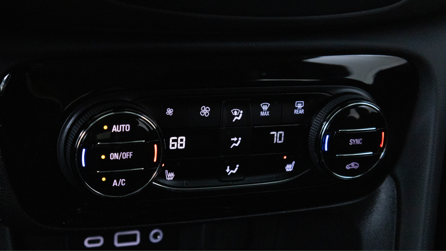 Certified 2023 Buick Encore GX Select FWD image 14