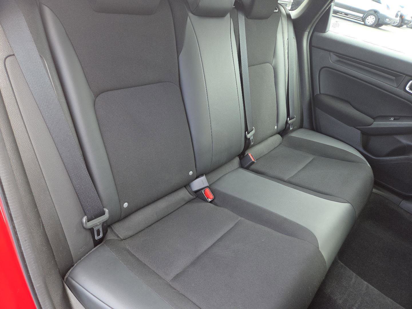 Used 2022 Honda Civic Sport image 13
