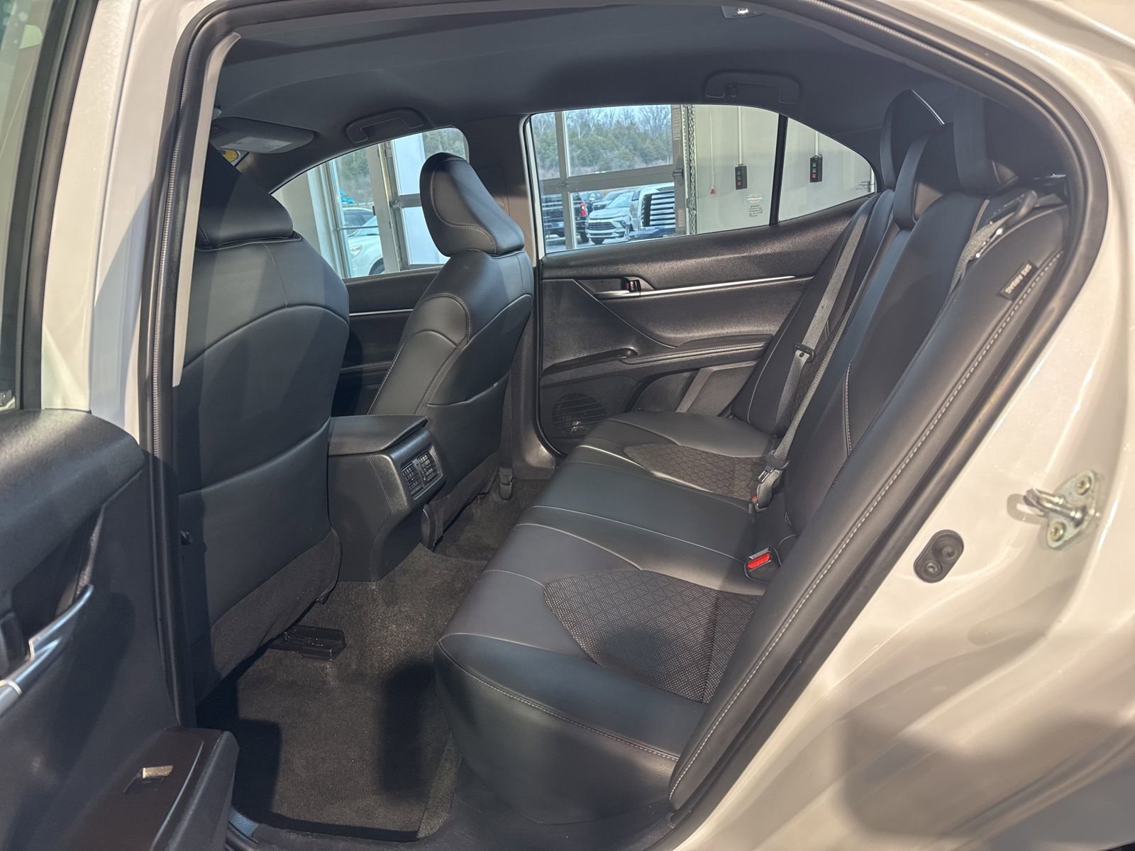 Used 2023 Toyota Camry XSE image 14