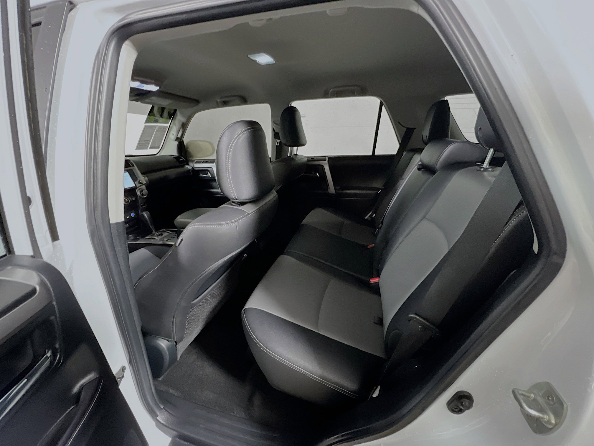Used 2024 Toyota 4Runner SR5 Premium RWD image 29