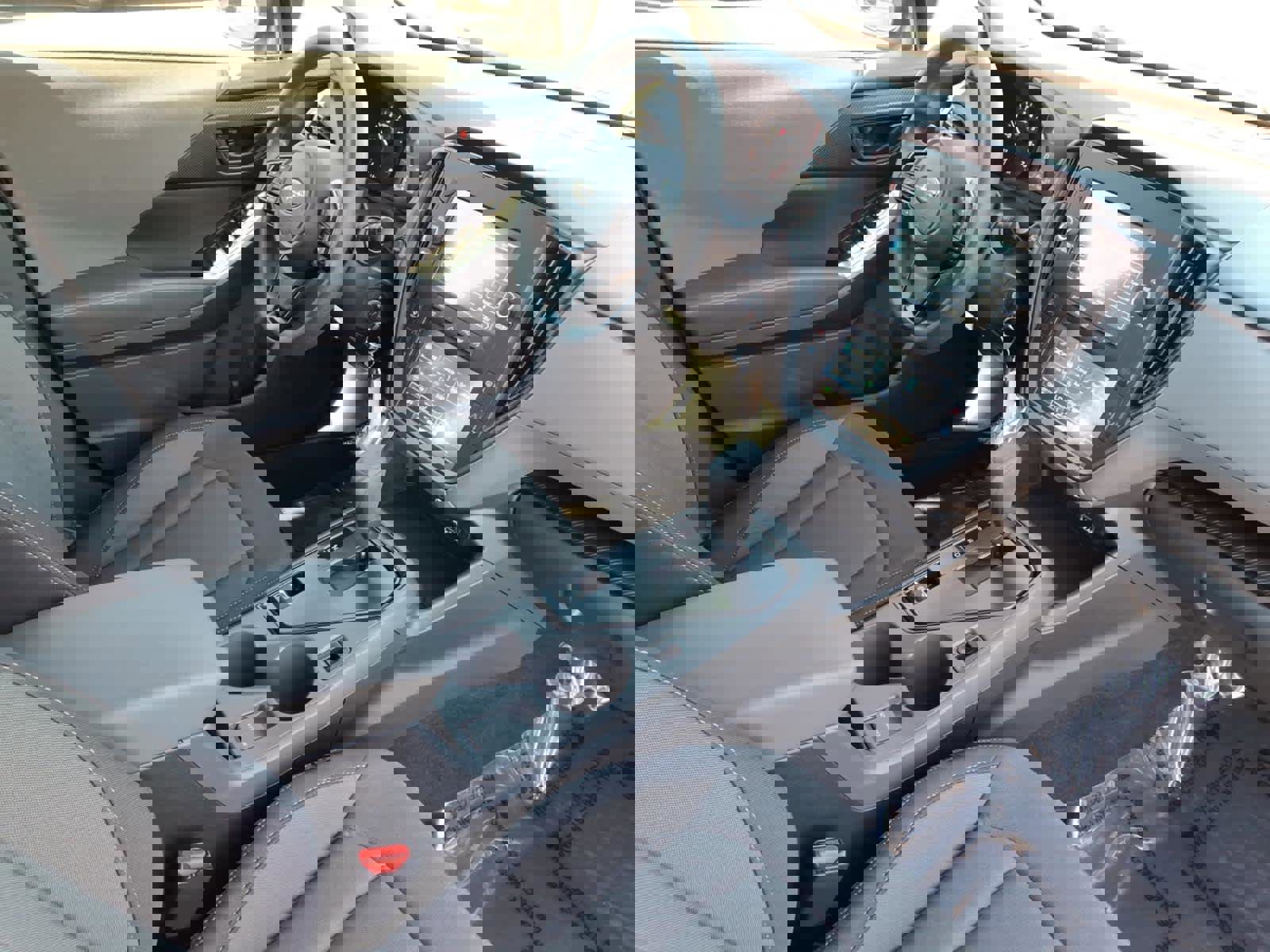 Certified 2024 Subaru Crosstrek 2.0i image 18