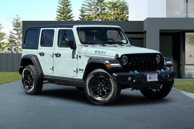 Used 2023 Jeep Wrangler Unlimited w/ 8.4" Radio Group AWD/4WD image 2