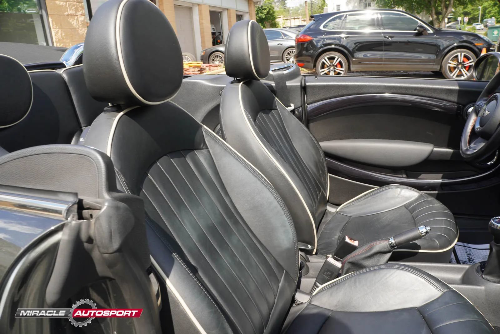 Used 2011 MINI Cooper John Cooper Works FWD image 27