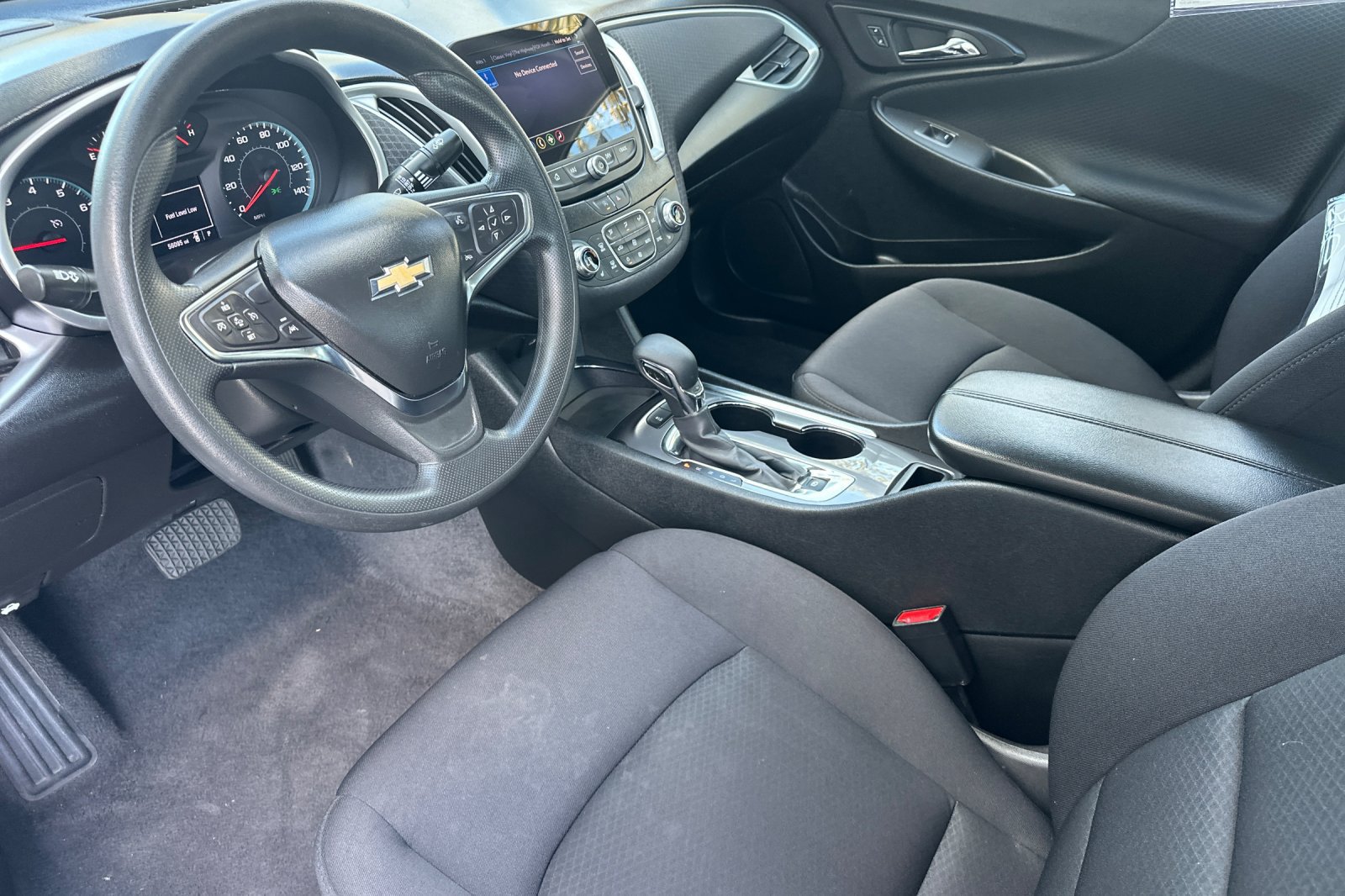 Used 2024 Chevrolet Malibu LT FWD image 10