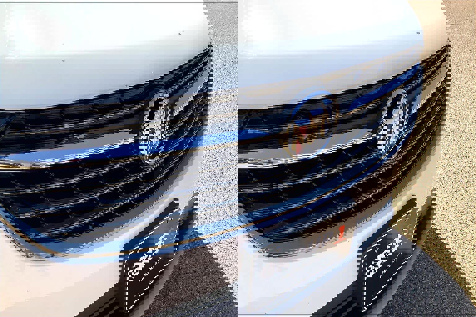 Used 2022 Buick Envision Essence w/ Sport Touring Package FWD image 36