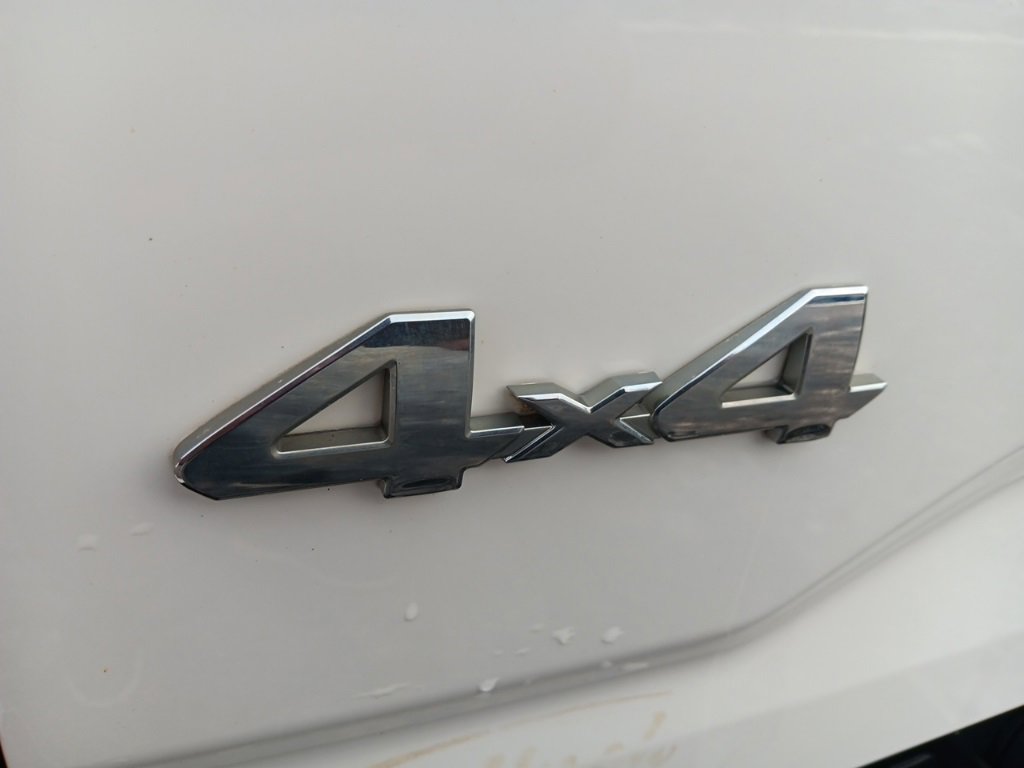 Used 2016 Toyota Tacoma SR image 5