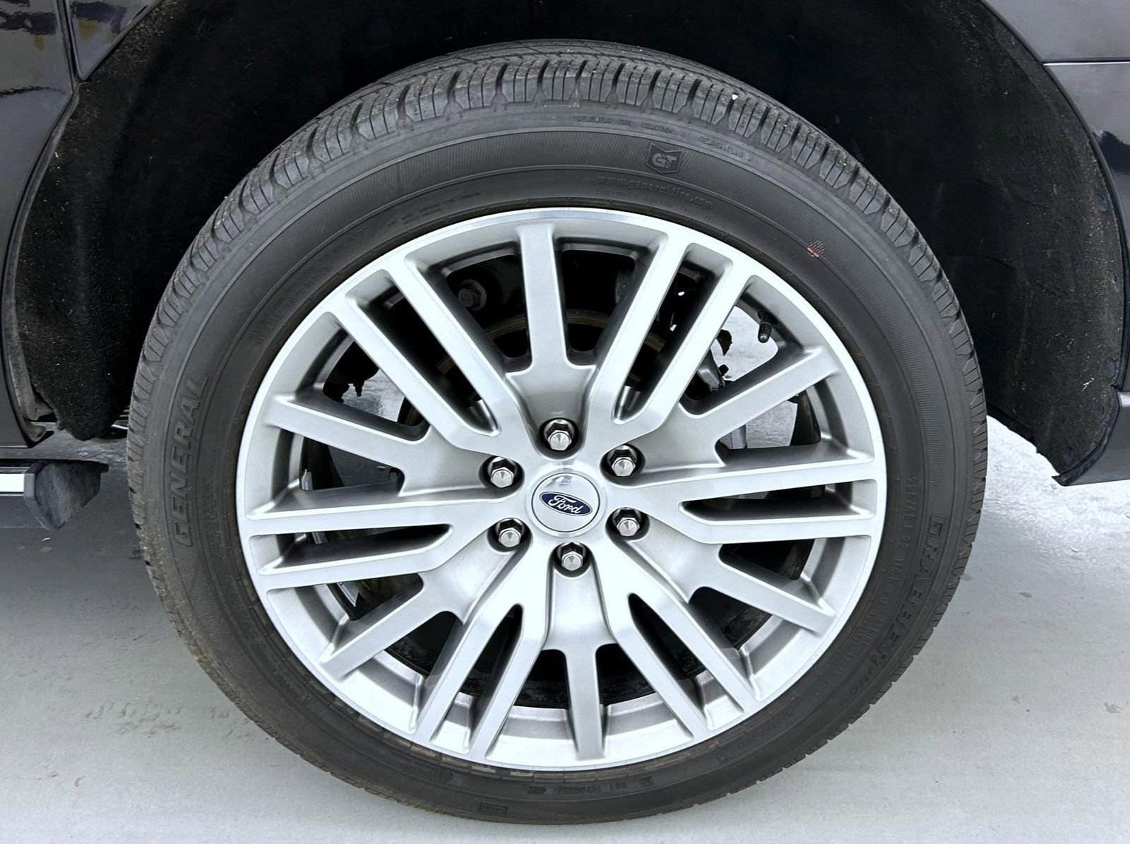 Used 2023 Ford Expedition Max Platinum AWD/4WD image 25