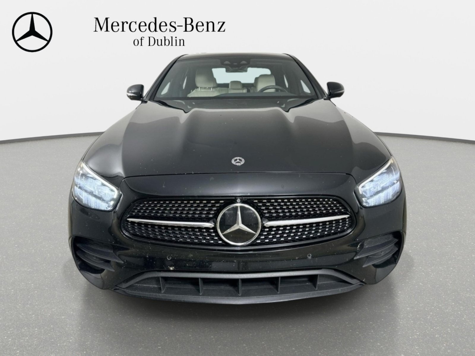 Used 2023 Mercedes-Benz E 350 4MATIC Sedan image 2
