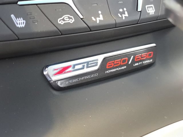 Used 2016 Chevrolet Corvette Z06 w/ 3LZ Preferred Equipment Group RWD image 20