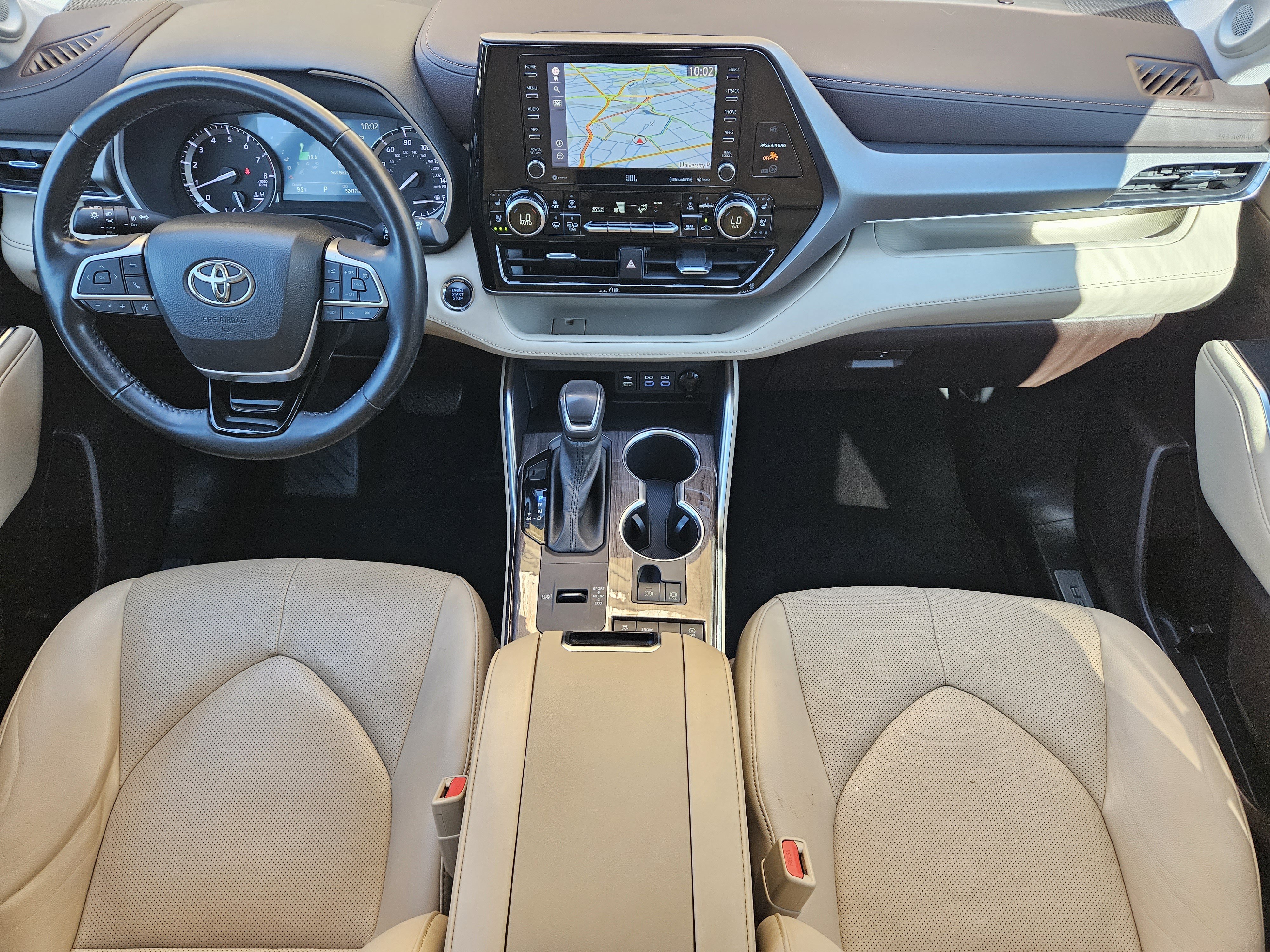 Used 2022 Toyota Highlander Limited FWD image 27