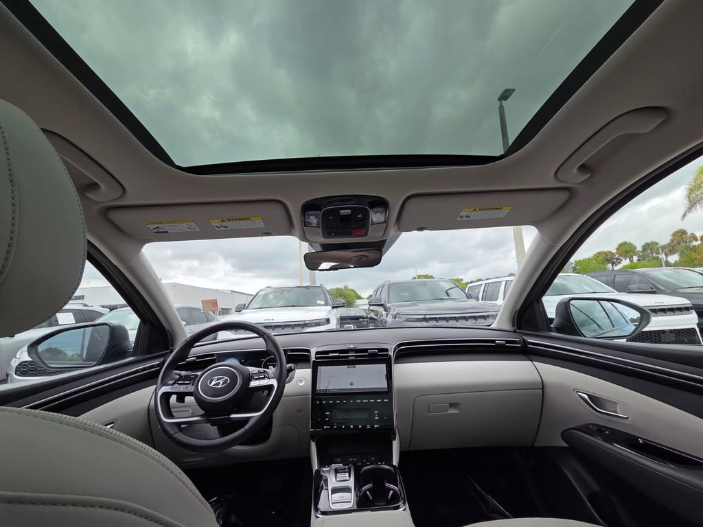 Used 2024 Hyundai Tucson Limited FWD image 20