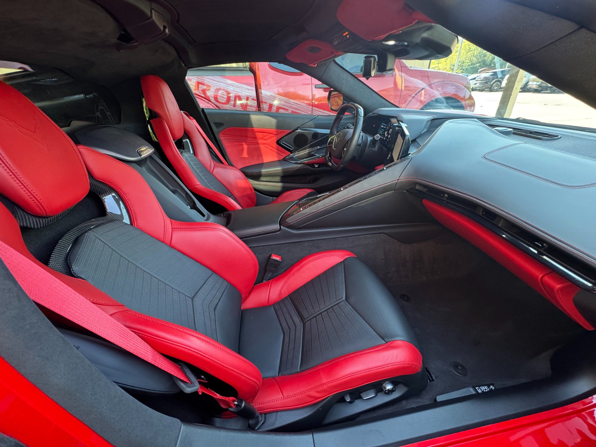Used 2024 Chevrolet Corvette Z06 w/ Z07 Performance Package RWD image 18