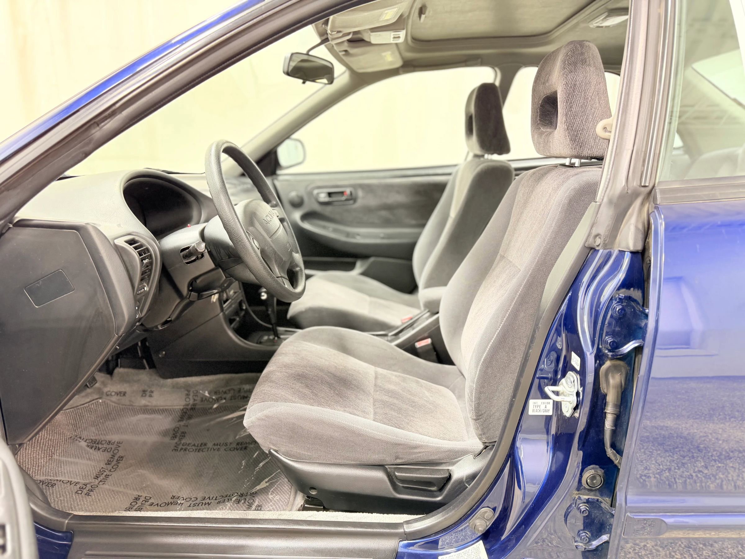 Used 1997 Acura Integra LS FWD image 13