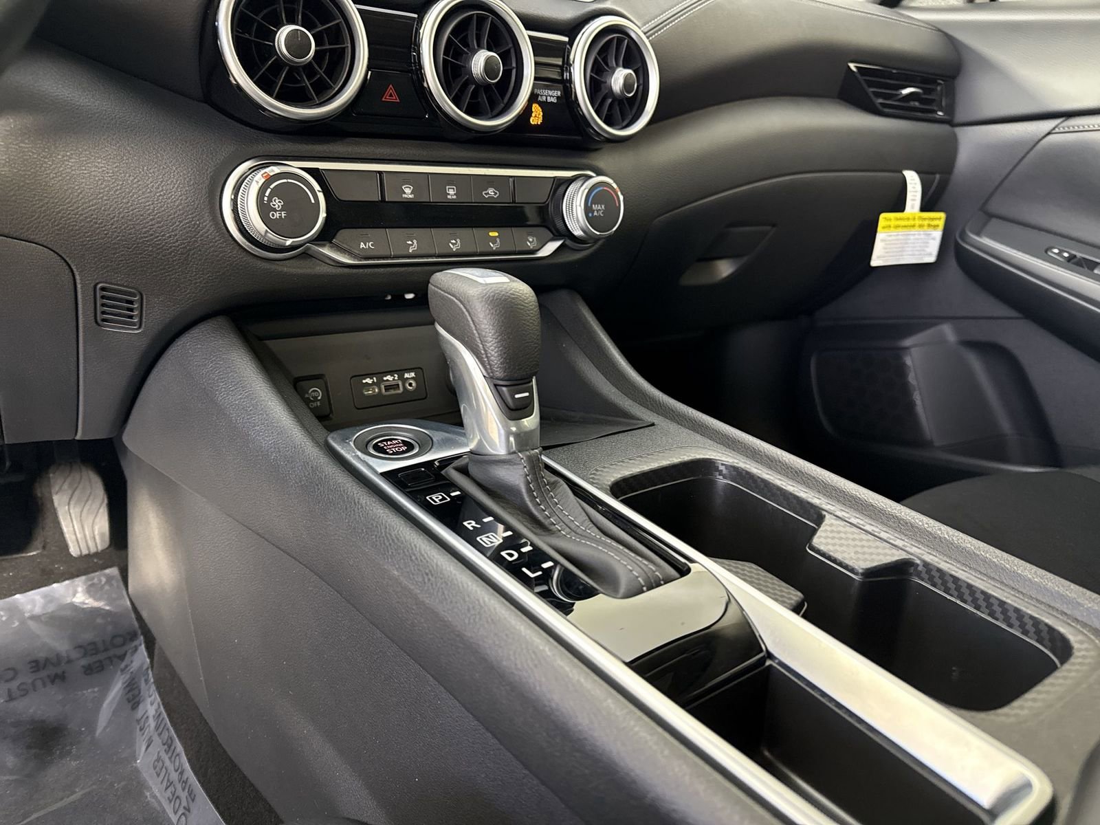 Certified 2025 Nissan Sentra SV image 19