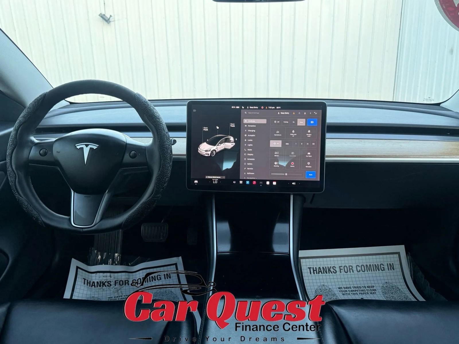 Used 2019 Tesla Model 3 Standard Range Plus image 23