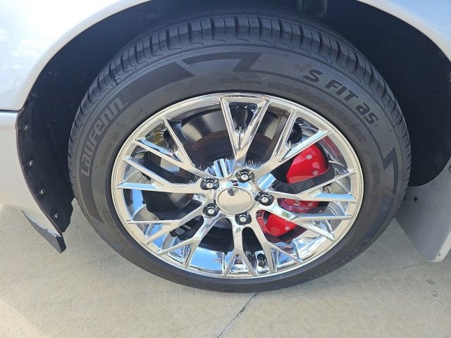 Used 1996 Chevrolet Corvette Coupe image 17