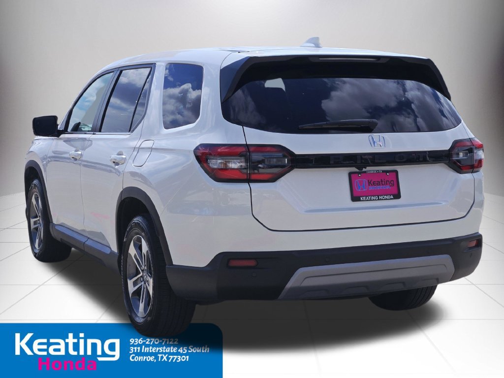 Certified 2025 Honda Pilot EX-L image 8