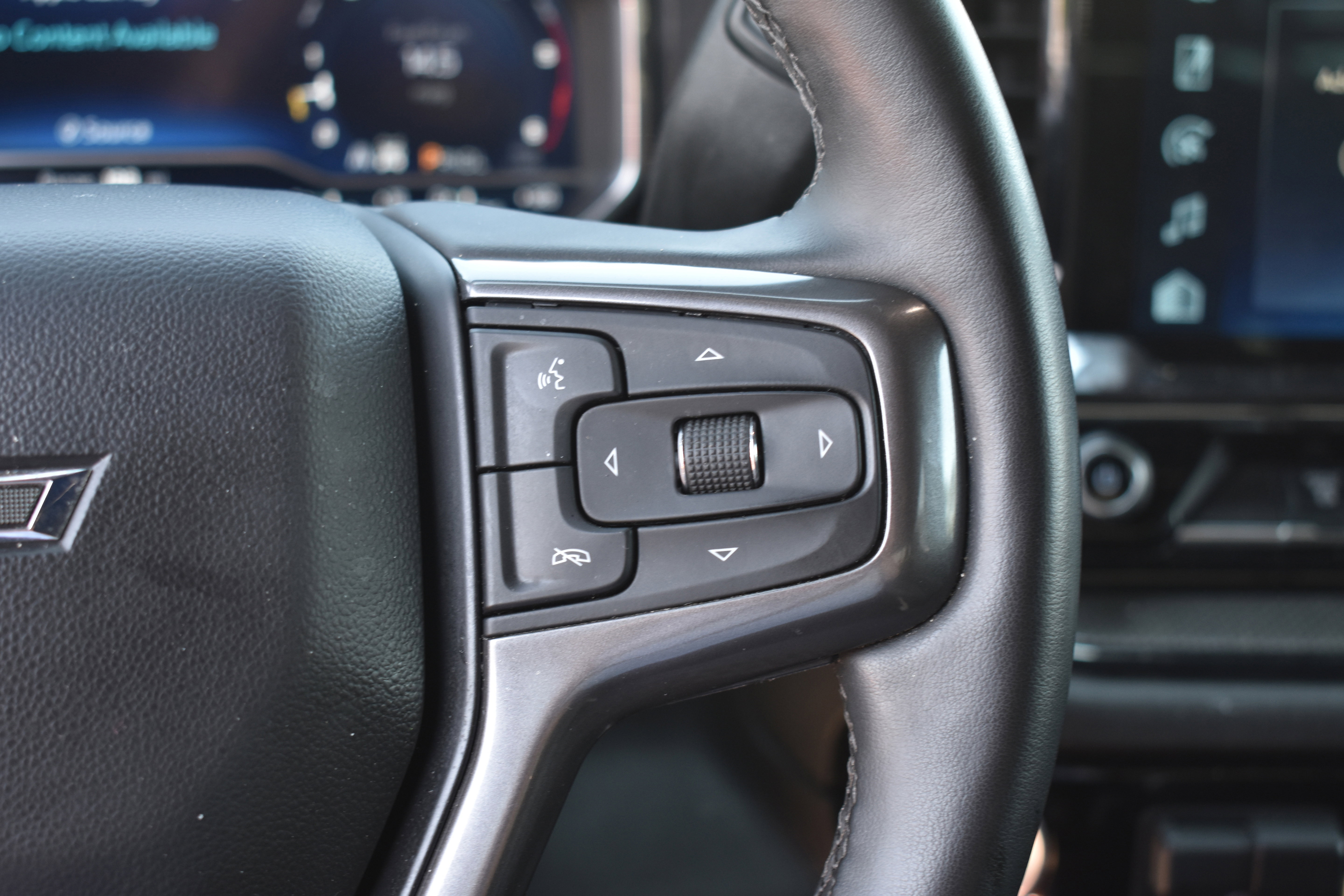 Used 2024 Chevrolet Silverado 2500 ZR2 w/ ZR2 Bison Edition AWD/4WD image 14