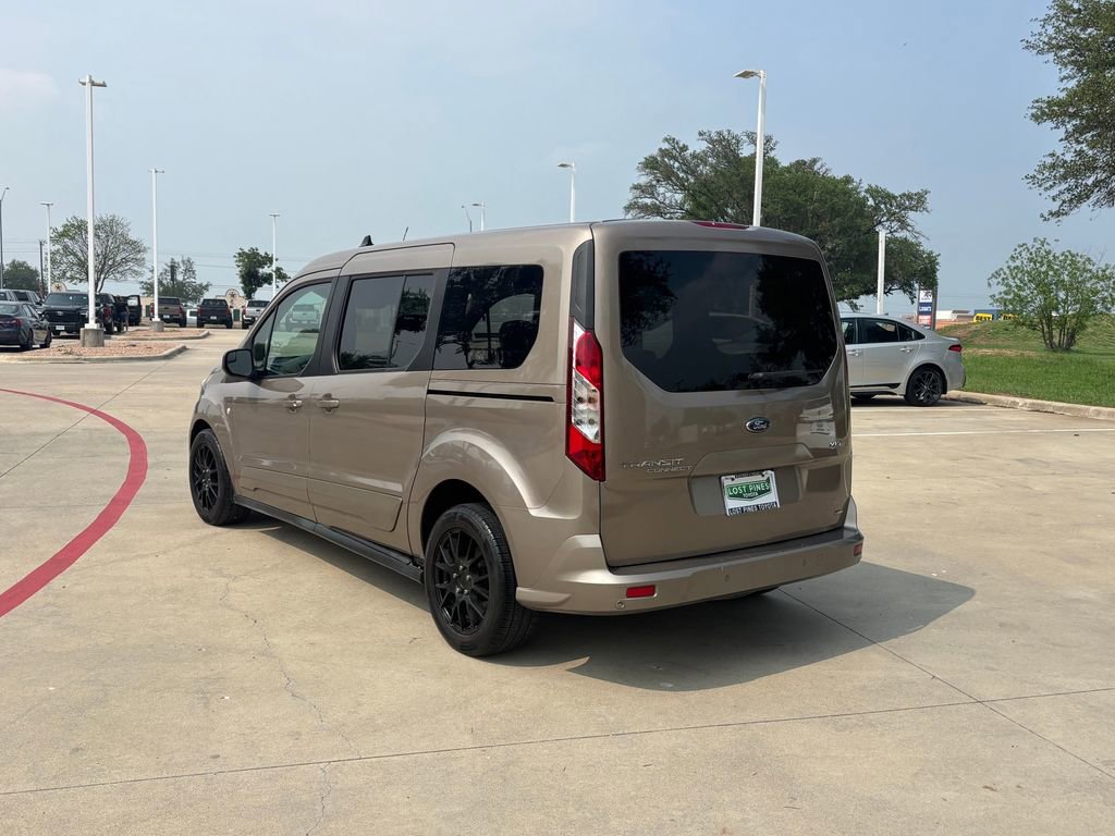 Used 2021 Ford Transit Connect XLT FWD image 4