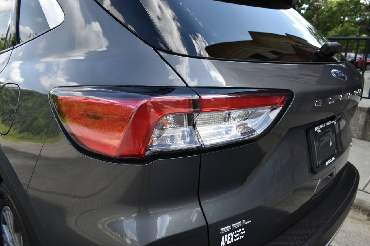 Used 2021 Ford Escape SEL AWD/4WD image 39