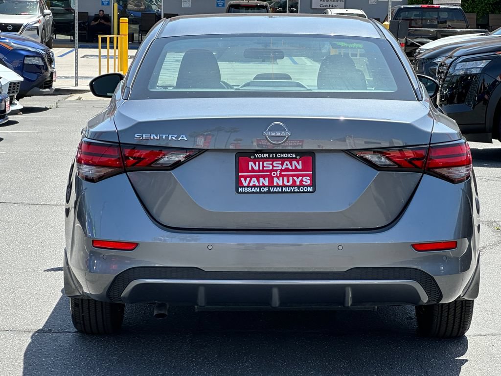 Used 2025 Nissan Altima 2.5 S FWD image 38