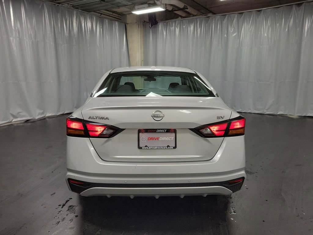 Used 2023 Nissan Altima 2.5 SV image 7