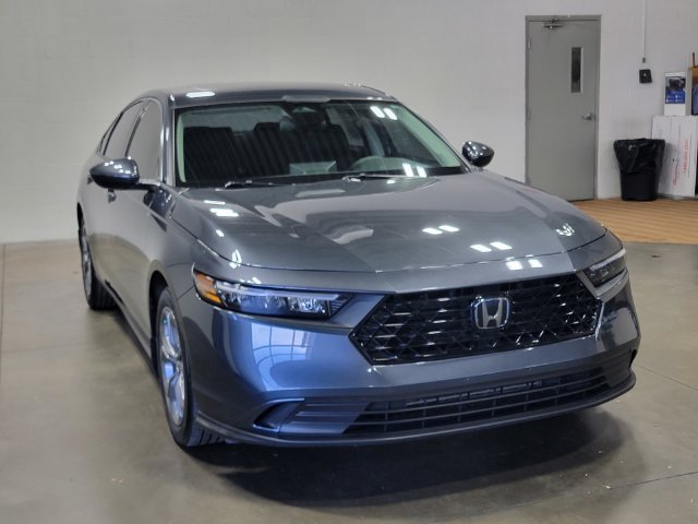 Certified 2024 Honda Accord EX image 4