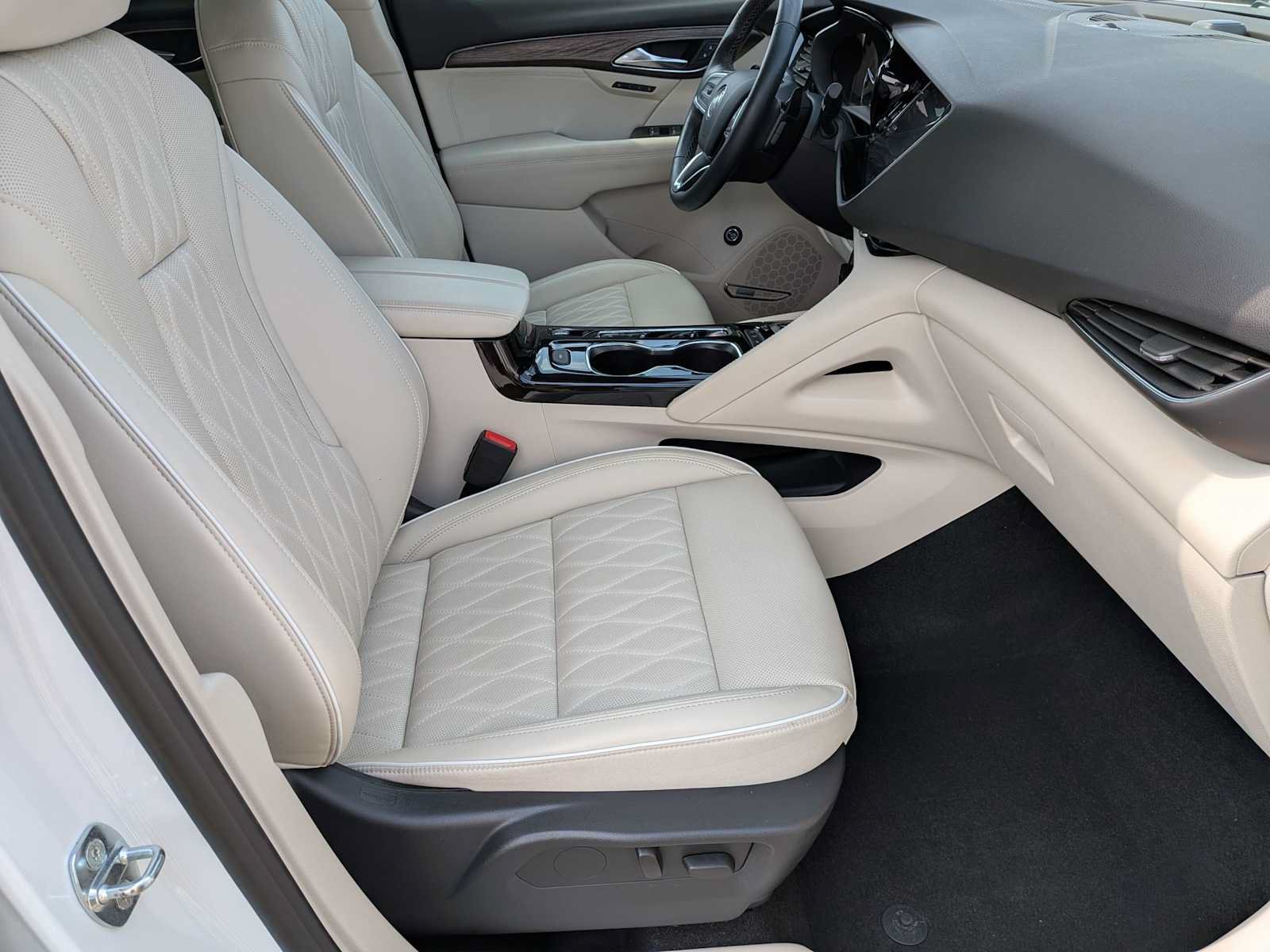Used 2023 Buick Envision Avenir AWD/4WD image 22