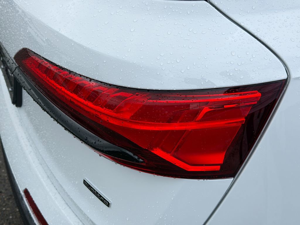 New 2026 Audi Q7 2.0T Premium Plus AWD/4WD image 7