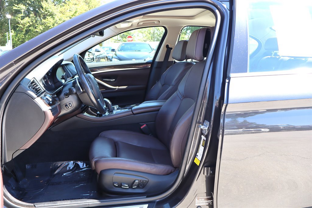 Used 2016 BMW 535d Sedan RWD image 15