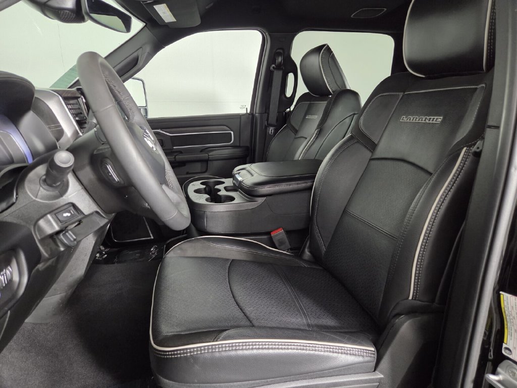 Used 2026 RAM 2500 Laramie AWD/4WD image 10