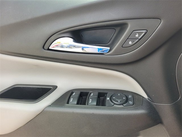 Used 2024 Chevrolet Equinox LS w/ LS Convenience Package image 21