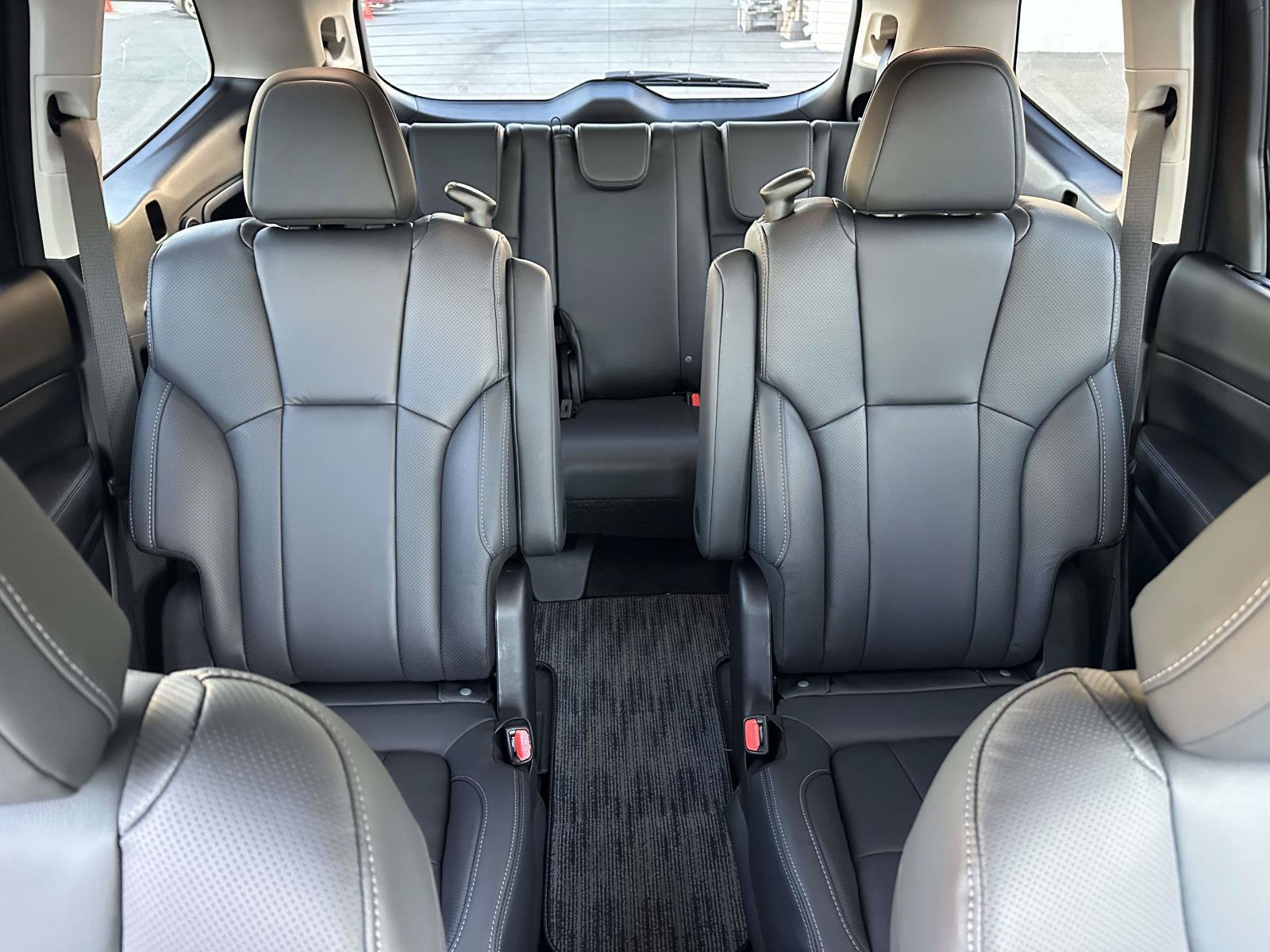 New 2027 Subaru Ascent Limited AWD/4WD image 13