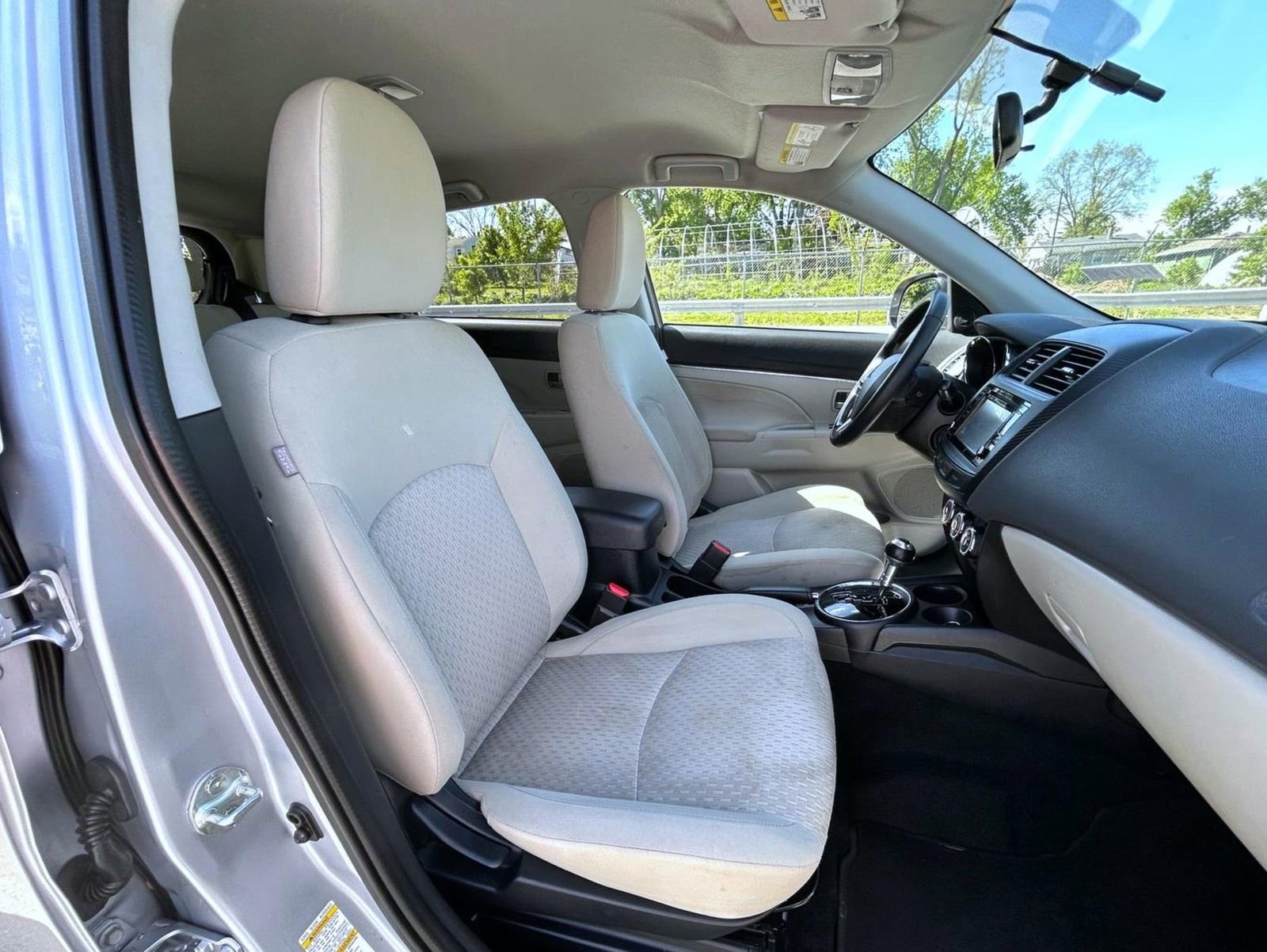 Used 2017 Mitsubishi Outlander Sport SE FWD image 15
