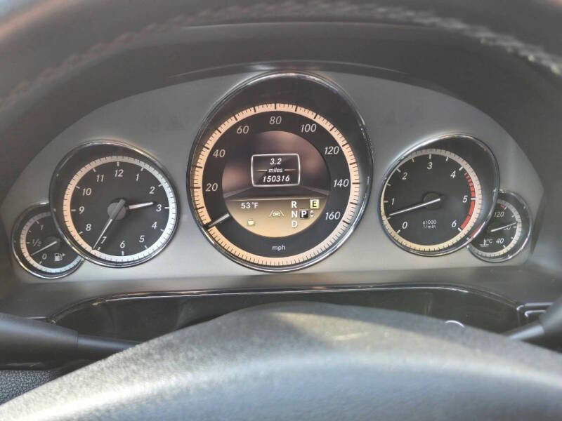 Used 2012 Mercedes-Benz E 350 BlueTEC Sedan image 18